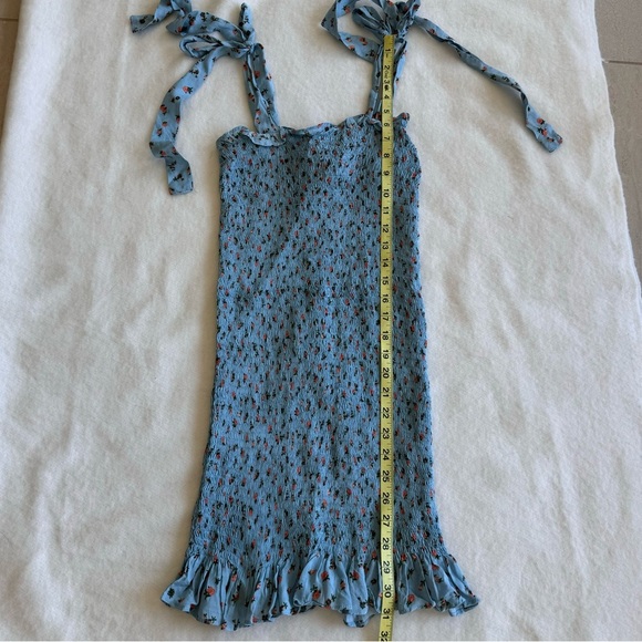 Free People Sky Blue Floral Smocked Square Neck Tie Shoulder Dress Size XS - Picture 5 of 7